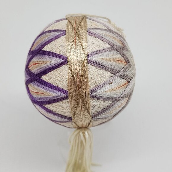 Handmade Japanese Temari Embroidered Ball Ornament Geometric Pattern Purple - Picture 4 of 6
